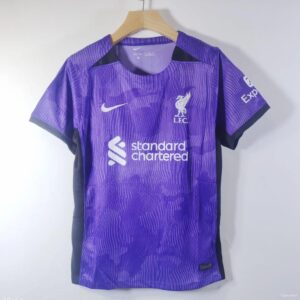 قميص ليفربول 2023/2023/24 القميص الثالث