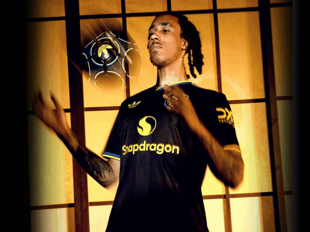 So stylst du das dritte Trikot von Manchester United 2025/26 für den Straßenalltag