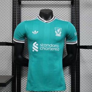قميص ليفربول 2025/26 نسخة اللاعب الثالث 2025/26