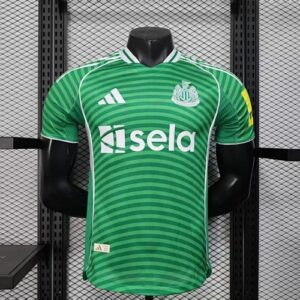 Newcastle United 2025/26 Auswärtsspieler Version Trikot